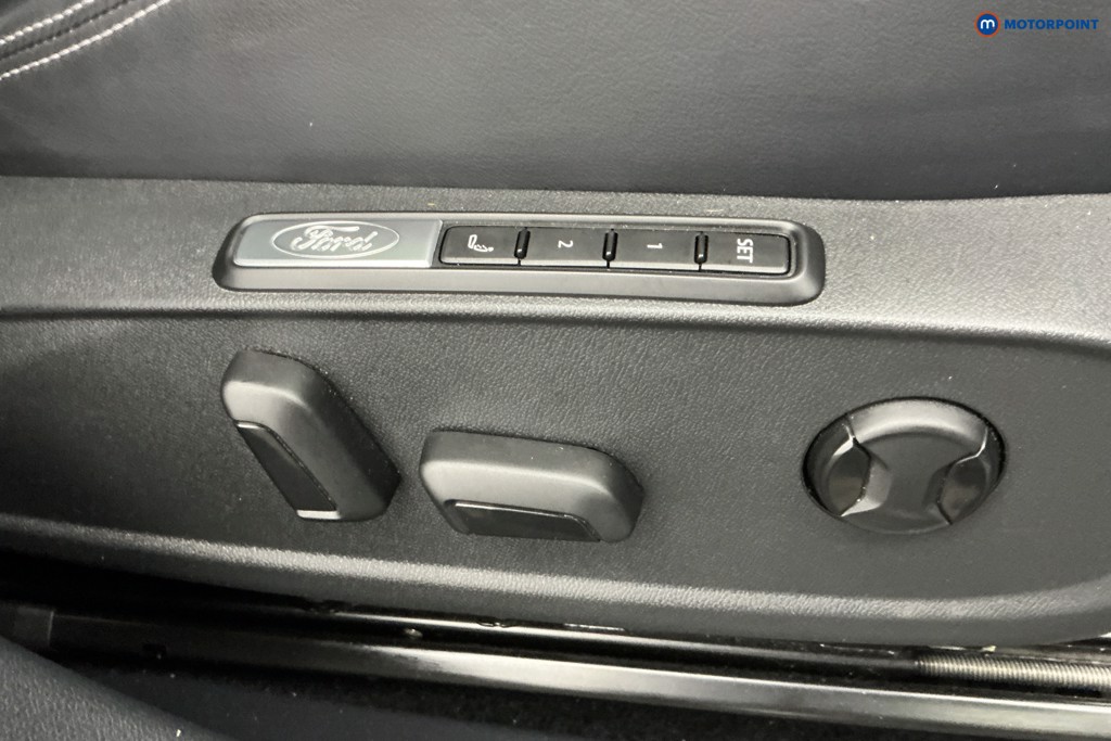 Ford Explorer Premium Automatic Electric SUV - Stock Number (1666430) - 22nd supplementary image