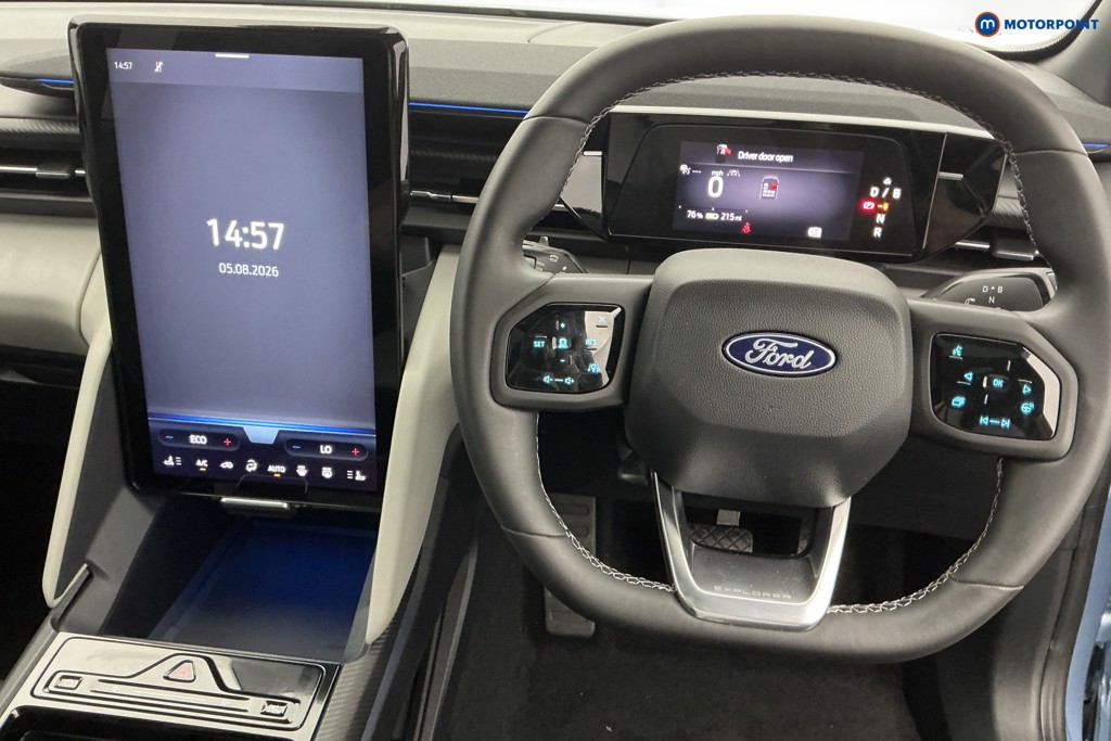 Ford Explorer Premium Automatic Electric SUV - Stock Number (1666430) - 1st supplementary image