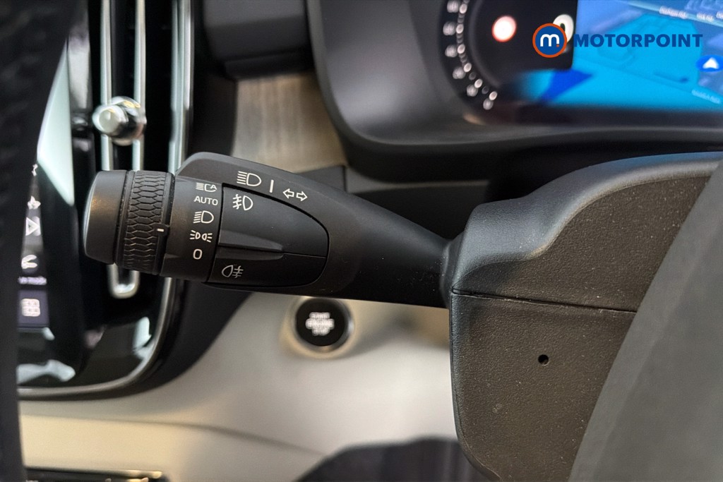 Volvo Xc40 Plus Automatic Petrol SUV - Stock Number (1666565) - 6th supplementary image