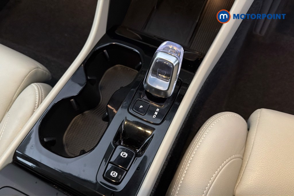 Volvo Xc40 Plus Automatic Petrol SUV - Stock Number (1666565) - 15th supplementary image