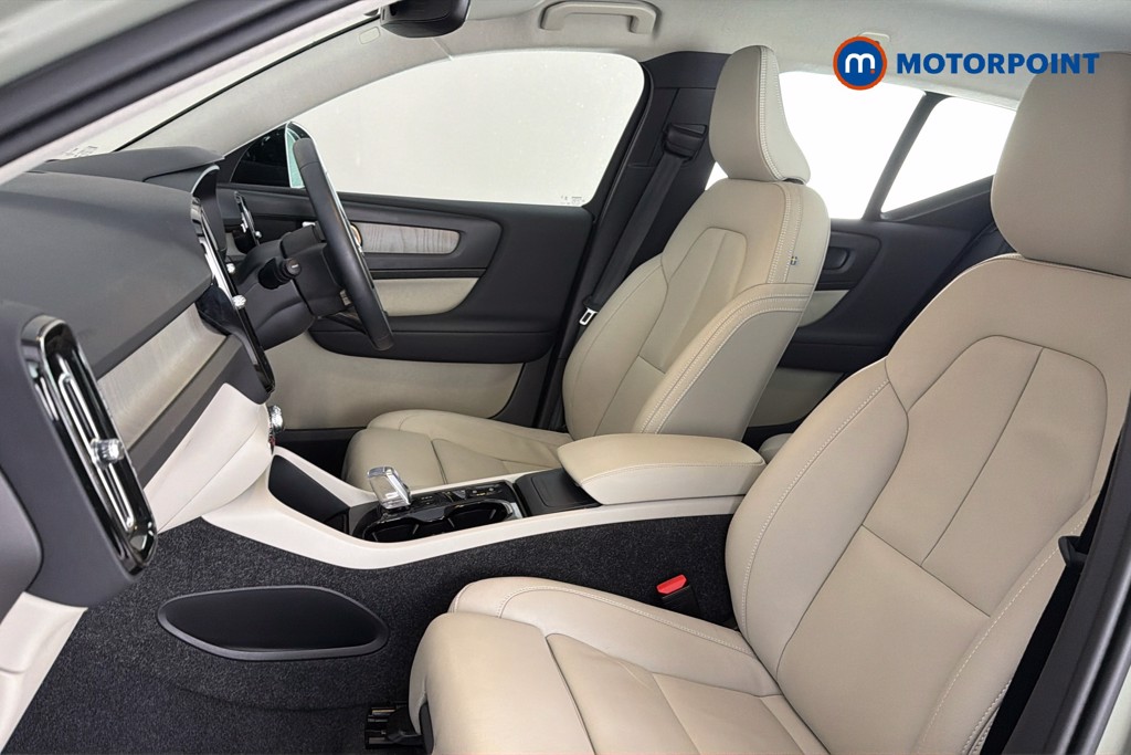 Volvo Xc40 Plus Automatic Petrol SUV - Stock Number (1666565) - 22nd supplementary image