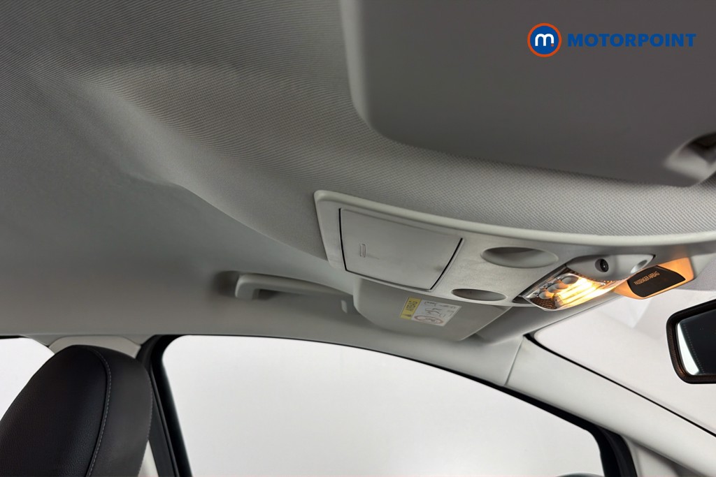 Ford Ecosport Titanium Manual Petrol SUV - Stock Number (1666704) - 32nd supplementary image