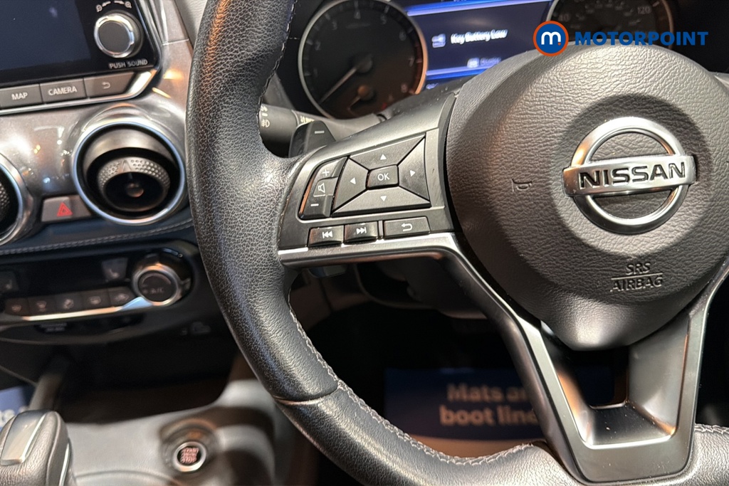 Nissan Juke Tekna Automatic Petrol SUV - Stock Number (1666879) - 4th supplementary image