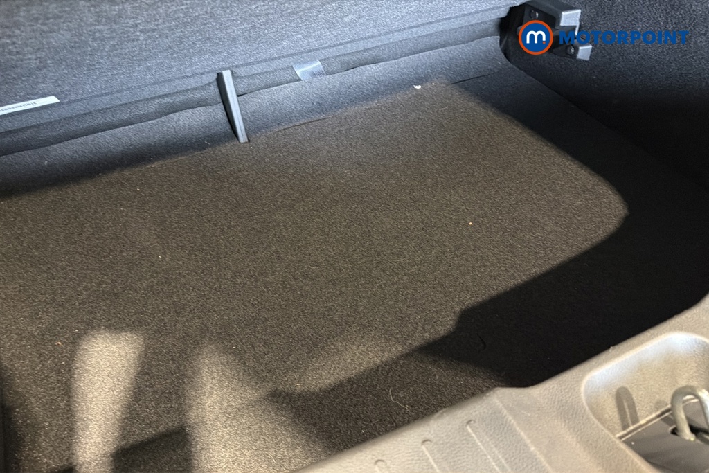 Nissan Juke Tekna Automatic Petrol SUV - Stock Number (1666879) - 33rd supplementary image