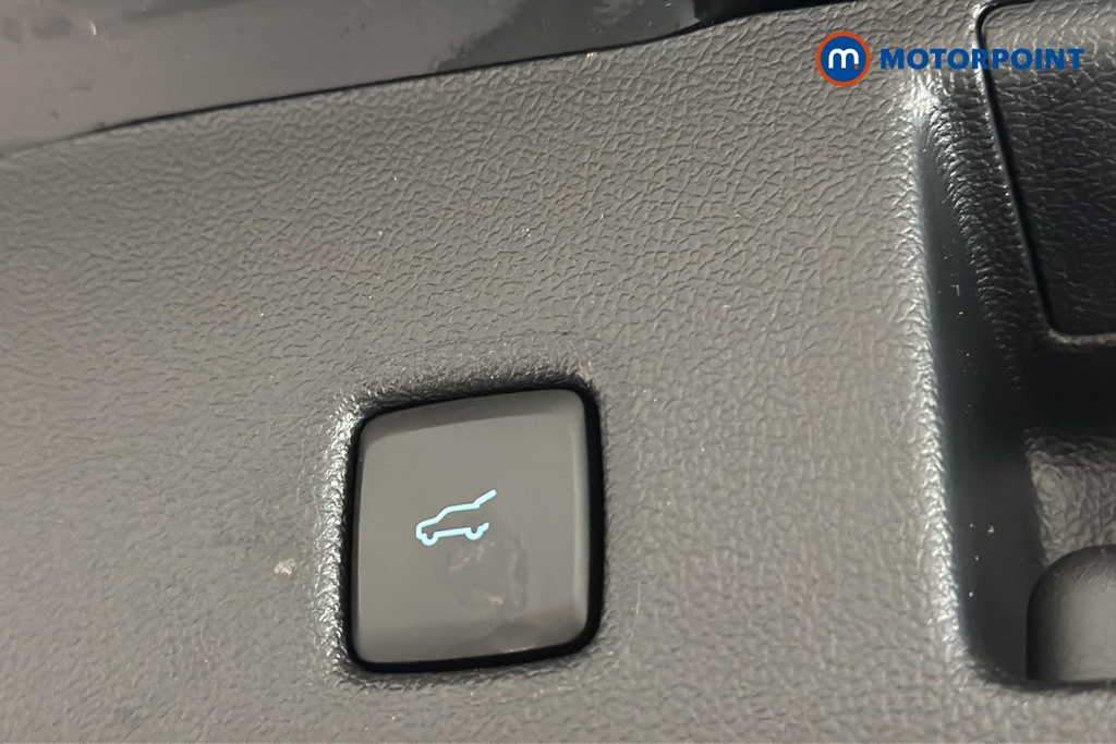 Ford Kuga St-Line Edition Automatic Petrol-Electric Hybrid SUV - Stock Number (1666900) - 35th supplementary image