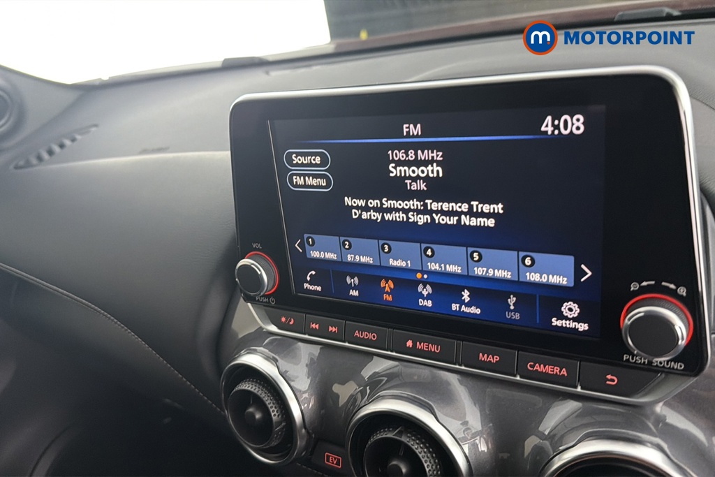 Nissan Juke N-Connecta Automatic Petrol-Electric Hybrid SUV - Stock Number (1667097) - 8th supplementary image