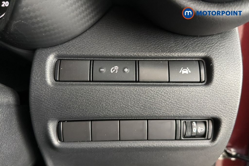 Nissan Juke N-Connecta Automatic Petrol-Electric Hybrid SUV - Stock Number (1667097) - 11th supplementary image