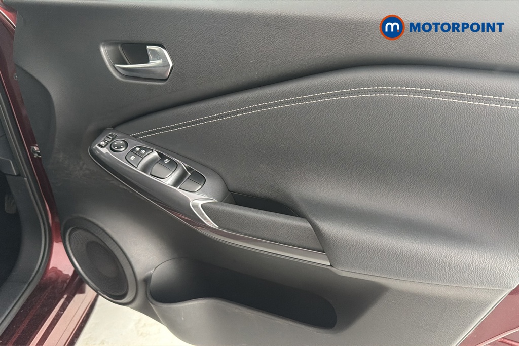 Nissan Juke N-Connecta Automatic Petrol-Electric Hybrid SUV - Stock Number (1667097) - 18th supplementary image