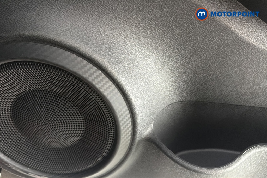 Nissan Juke N-Connecta Automatic Petrol-Electric Hybrid SUV - Stock Number (1667097) - 21st supplementary image