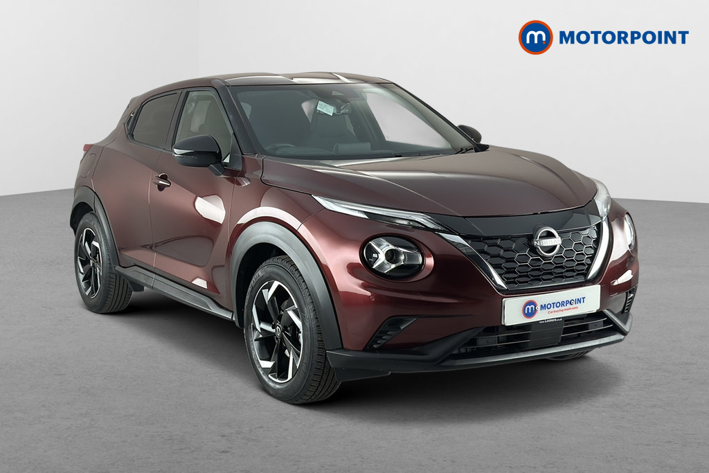 Nissan Juke N-Connecta Automatic Petrol-Electric Hybrid SUV - Stock Number (1667097) - Drivers side front corner