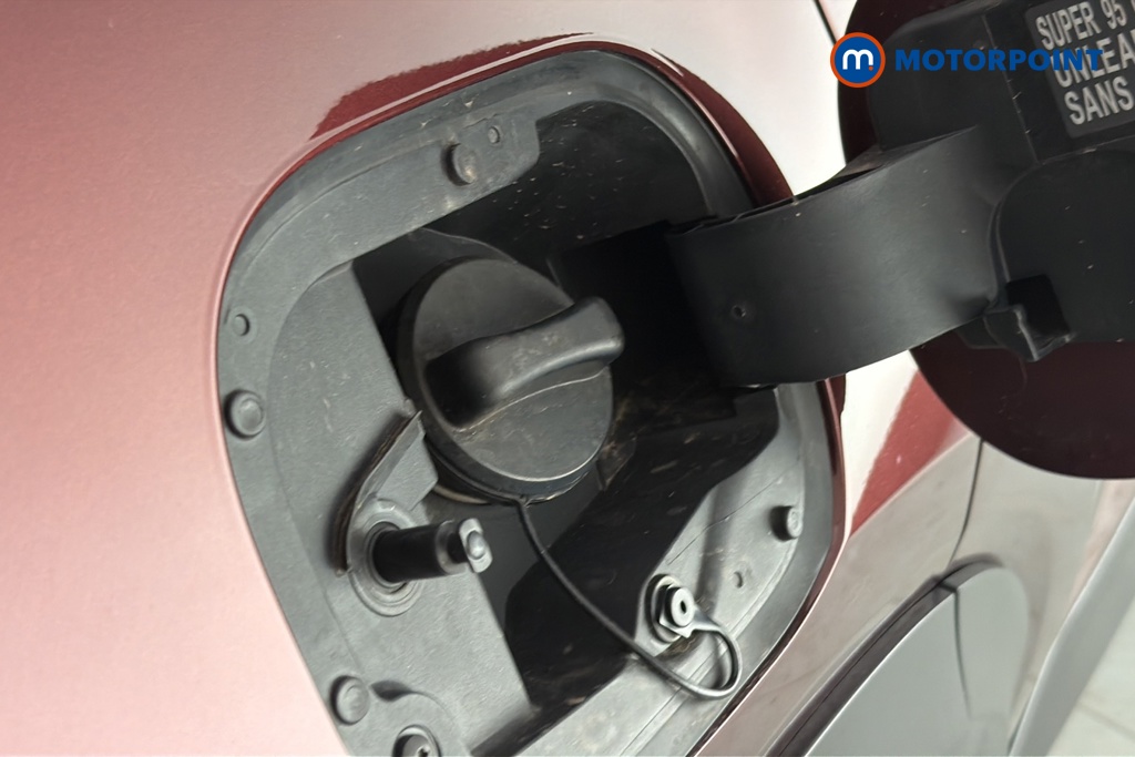 Nissan Juke N-Connecta Automatic Petrol-Electric Hybrid SUV - Stock Number (1667097) - 41st supplementary image