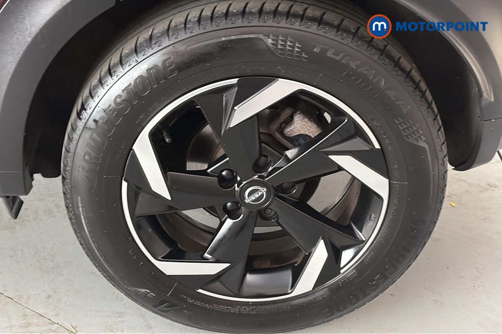 Nissan Juke N-Connecta Automatic Petrol-Electric Hybrid SUV - Stock Number (1667097) - 45th supplementary image