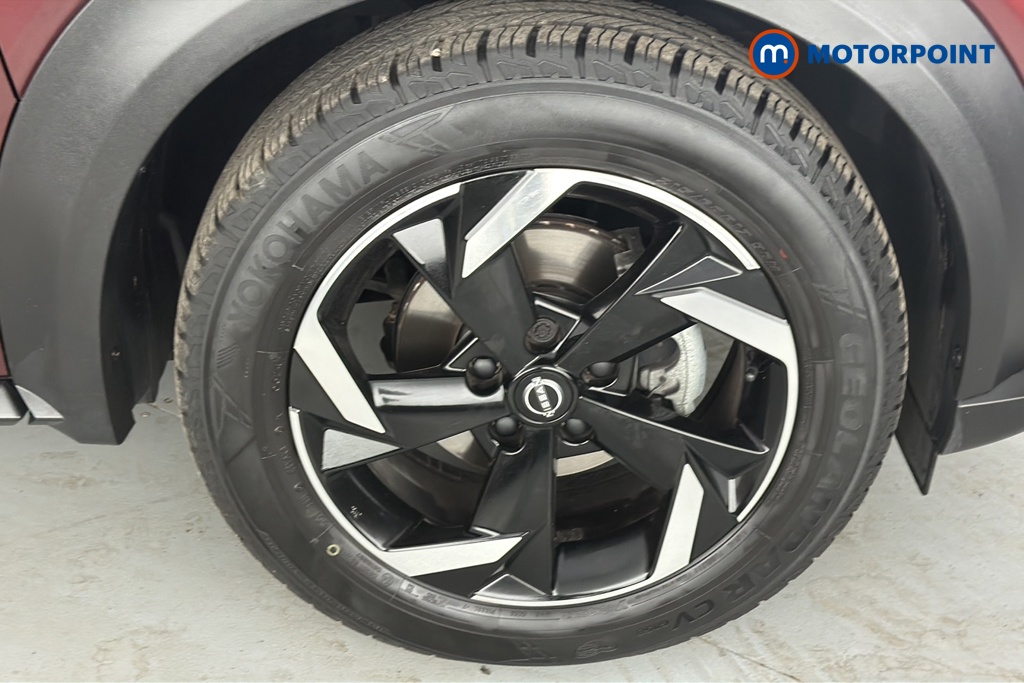 Nissan Juke N-Connecta Automatic Petrol-Electric Hybrid SUV - Stock Number (1667097) - 47th supplementary image