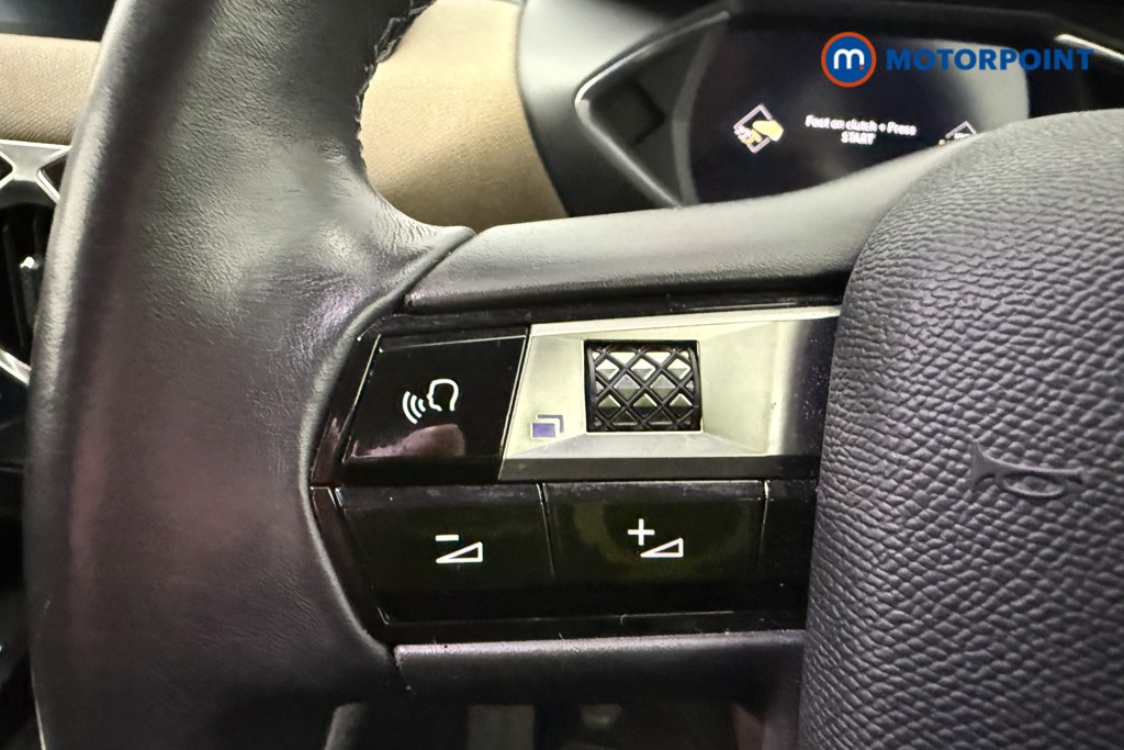 DS Ds 3 Prestige Manual Diesel SUV - Stock Number (1632515) - 14th supplementary image