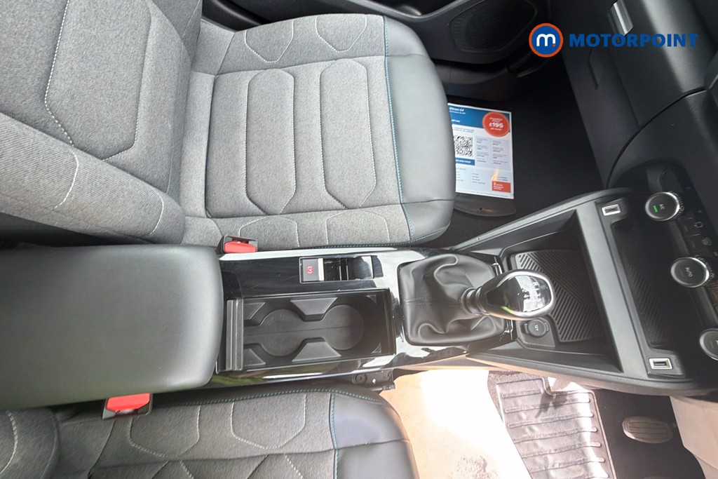 Citroen C4 YOU Manual Petrol Hatchback - Stock Number (1642047) - 5th supplementary image
