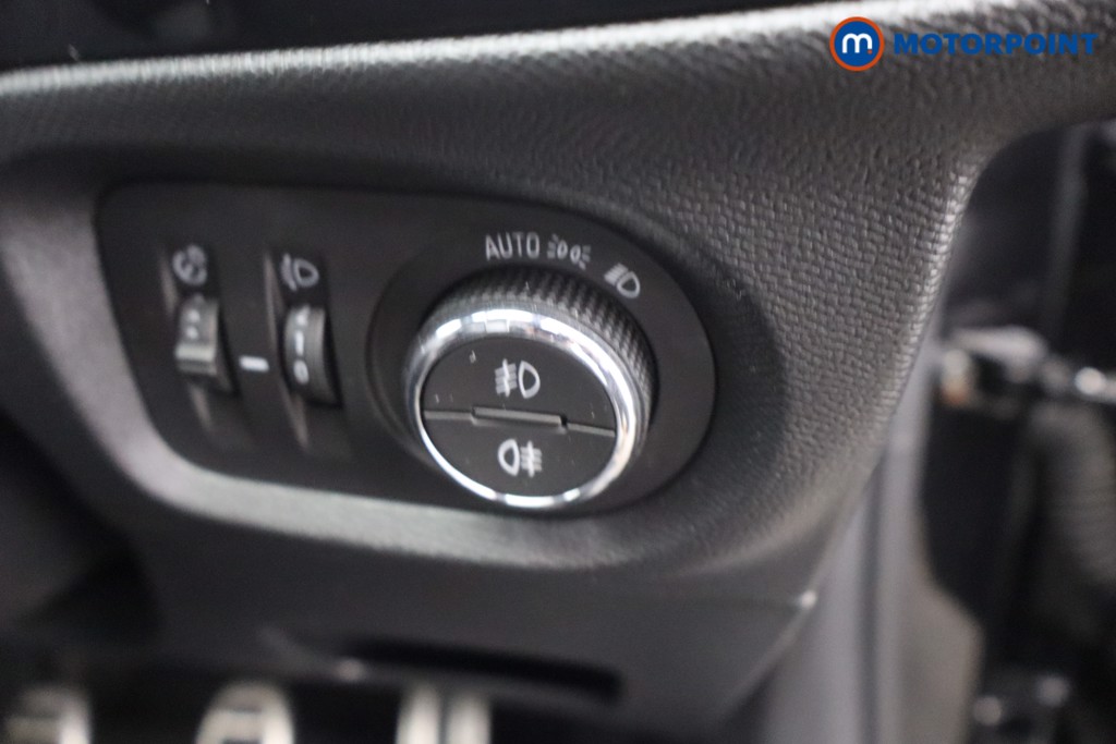 Vauxhall Corsa GS Manual Petrol Hatchback - Stock Number (1644029) - 11th supplementary image