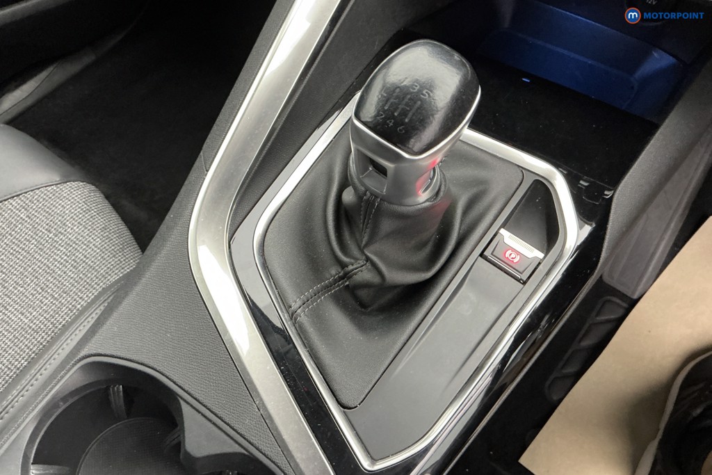 Peugeot 3008 Allure Manual Diesel SUV - Stock Number (1647583) - 8th supplementary image