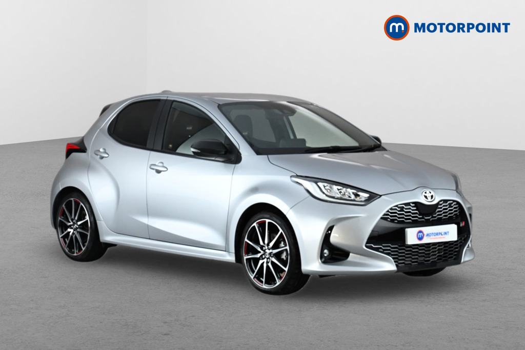 Toyota Yaris listing photo