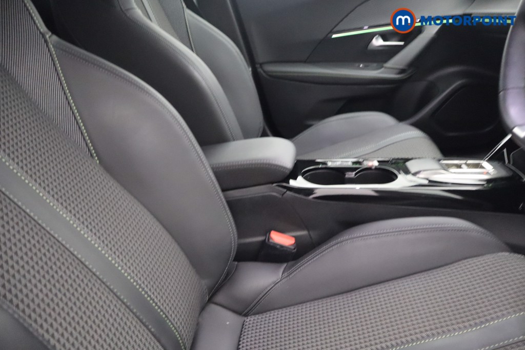 Peugeot 2008 GT Automatic Petrol SUV - Stock Number (1650704) - 11th supplementary image