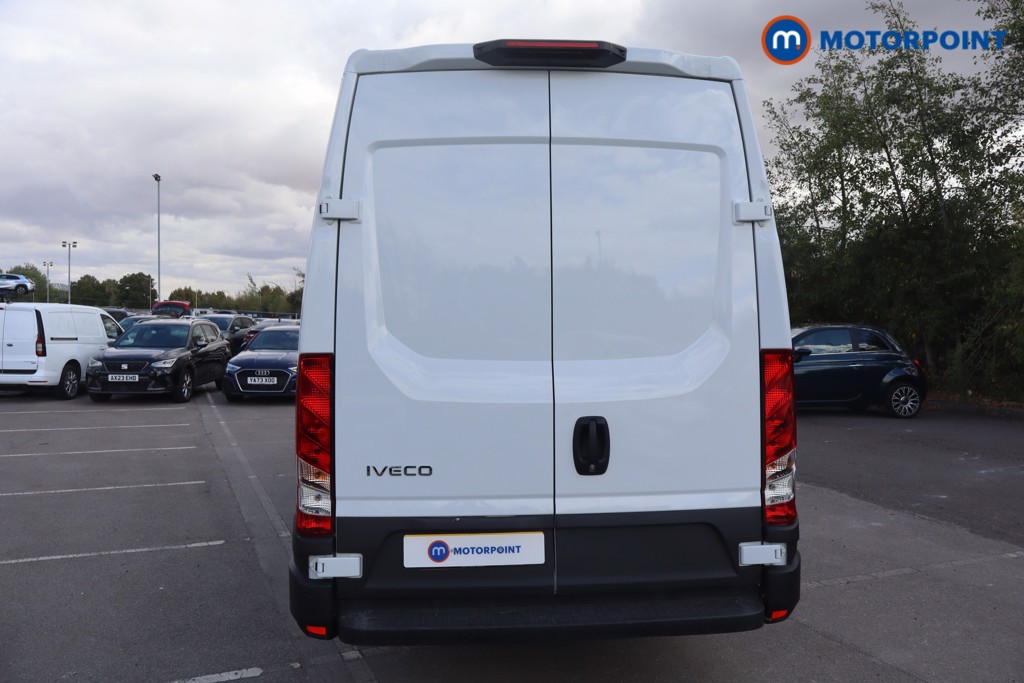 Iveco Daily Business Automatic Diesel High Volume-High Roof Van - Stock Number (1651384) - 1st supplementary image