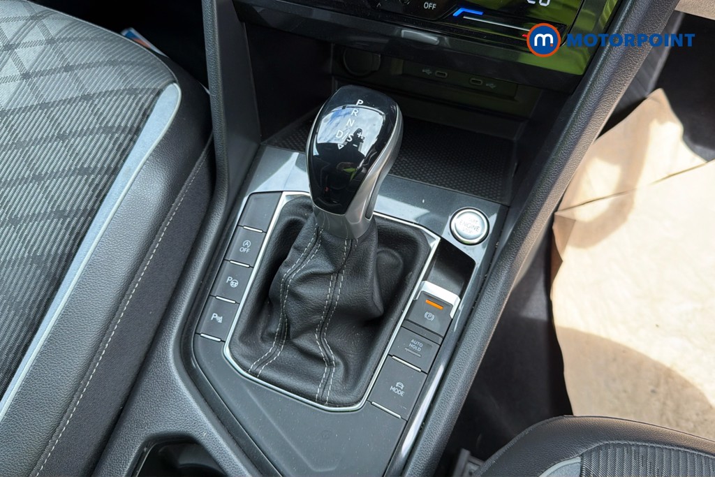 Volkswagen Tiguan R-Line Automatic Petrol SUV - Stock Number (1652808) - 6th supplementary image