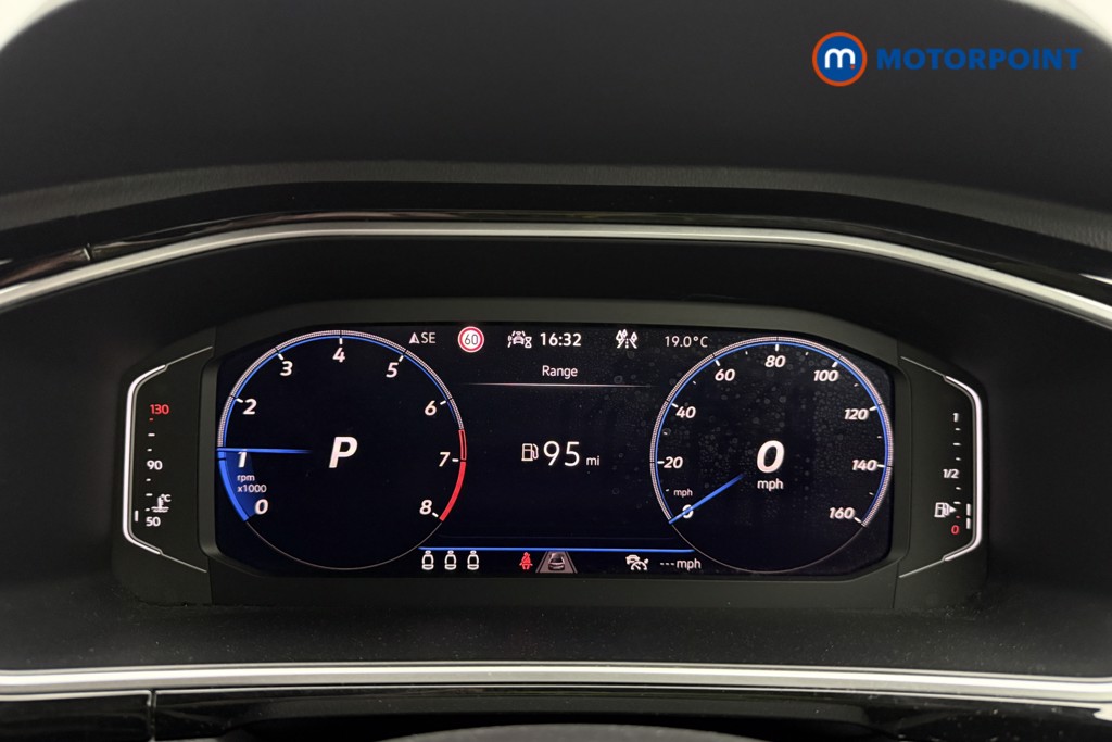 Volkswagen T-Roc R-Line Automatic Petrol SUV - Stock Number (1653927) - 6th supplementary image