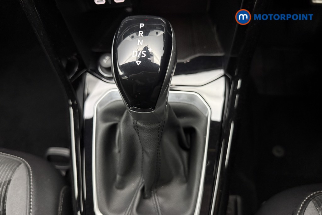 Volkswagen T-Roc R-Line Automatic Petrol SUV - Stock Number (1653927) - 7th supplementary image