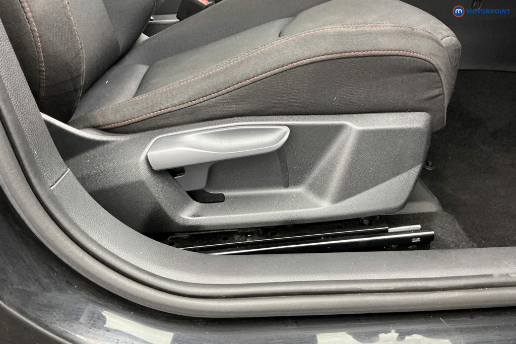 Seat Arona FR Automatic Petrol SUV - Stock Number (1654381) - 18th supplementary image