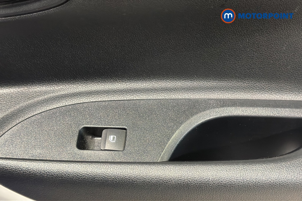 Hyundai I20 Ultimate Automatic Petrol Hatchback - Stock Number (1654397) - 999th supplementary image
