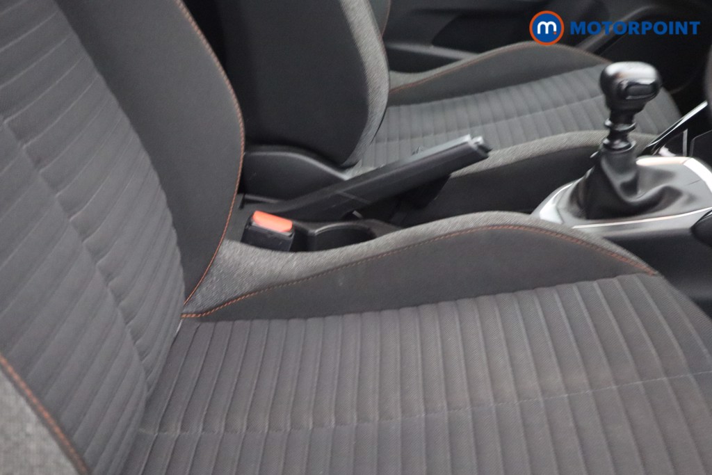 Peugeot 2008 Active Premium-Plus Manual Petrol SUV - Stock Number (1654601) - 9th supplementary image