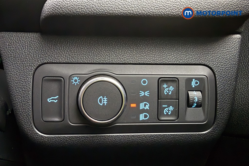 Ford Kuga St-Line X Automatic Petrol-Electric Hybrid SUV - Stock Number (1654942) - 17th supplementary image