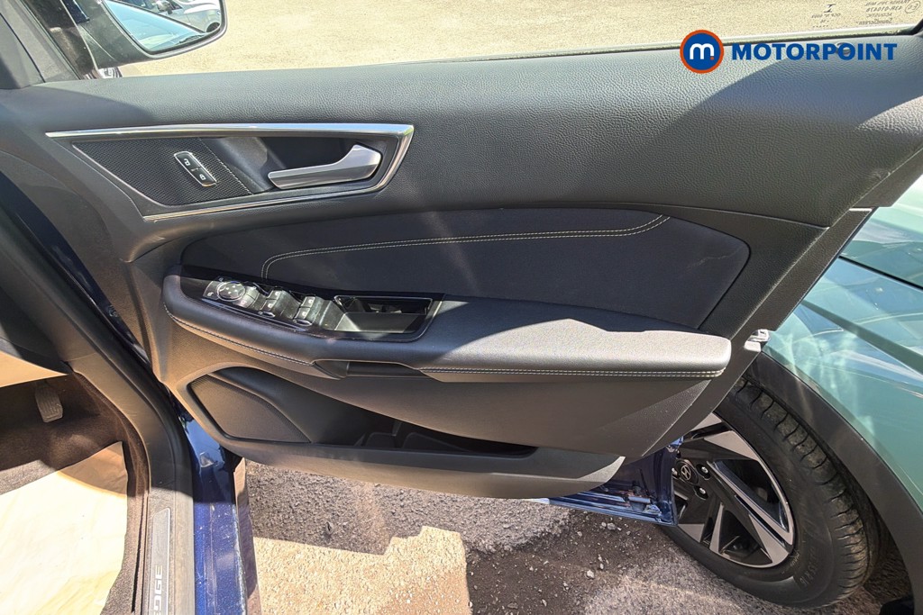 Ford Edge Titanium Manual Diesel SUV - Stock Number (1655152) - 19th supplementary image