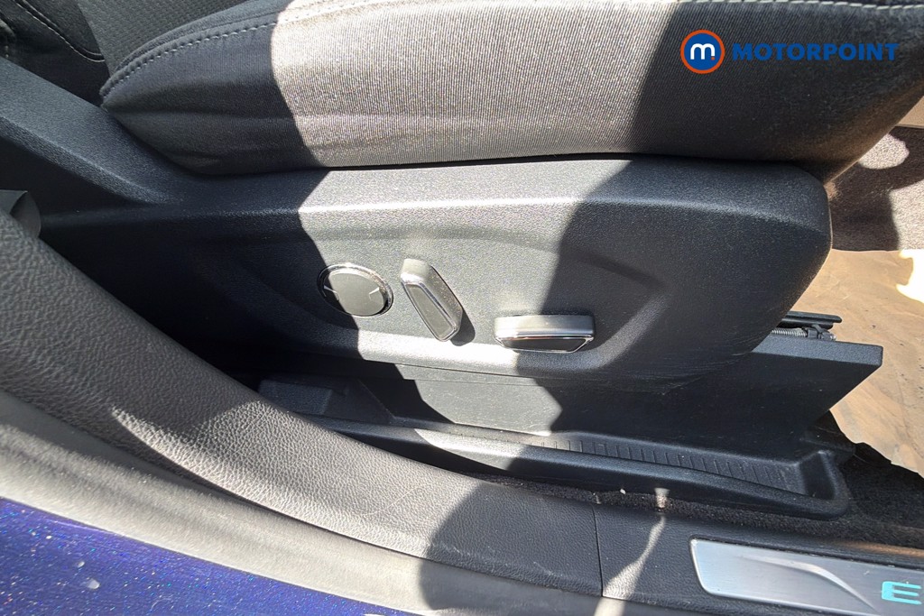 Ford Edge Titanium Manual Diesel SUV - Stock Number (1655152) - 25th supplementary image