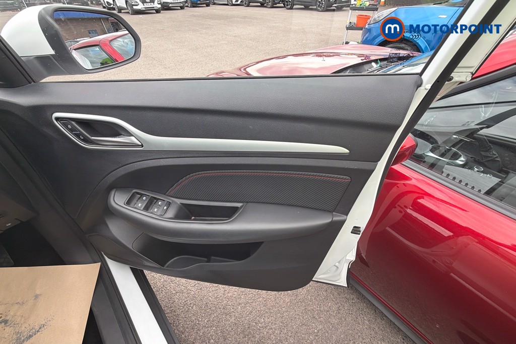 Mg Motor Uk ZS Exclusive Manual Petrol SUV - Stock Number (1655713) - 38th supplementary image