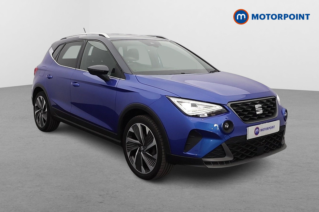SEAT Arona listing photo