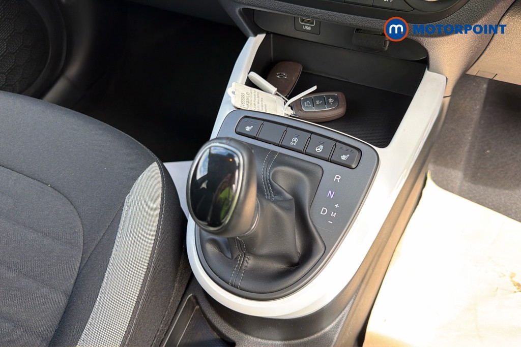 Hyundai I10 Premium Automatic Petrol Hatchback - Stock Number (1655993) - 6th supplementary image