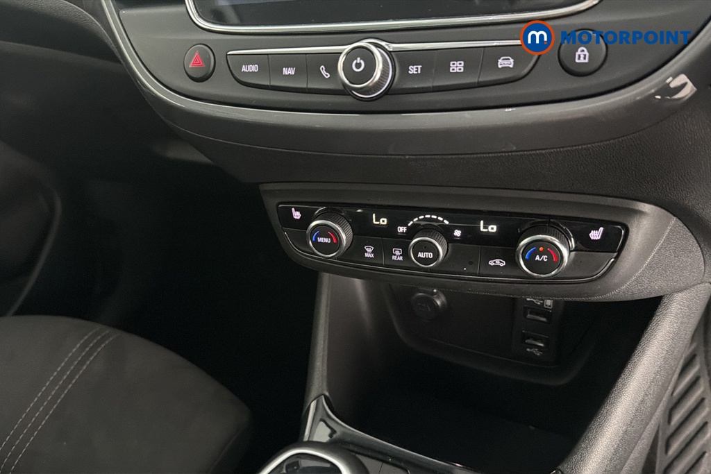 Vauxhall Crossland Ultimate Manual Petrol SUV - Stock Number (1656235) - 12th supplementary image