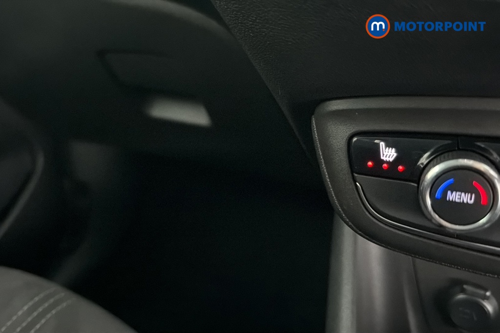 Vauxhall Crossland Ultimate Manual Petrol SUV - Stock Number (1656235) - 14th supplementary image