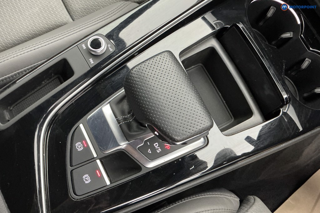 Audi A4 Black Edition Automatic Petrol Saloon - Stock Number (1657012) - 8th supplementary image