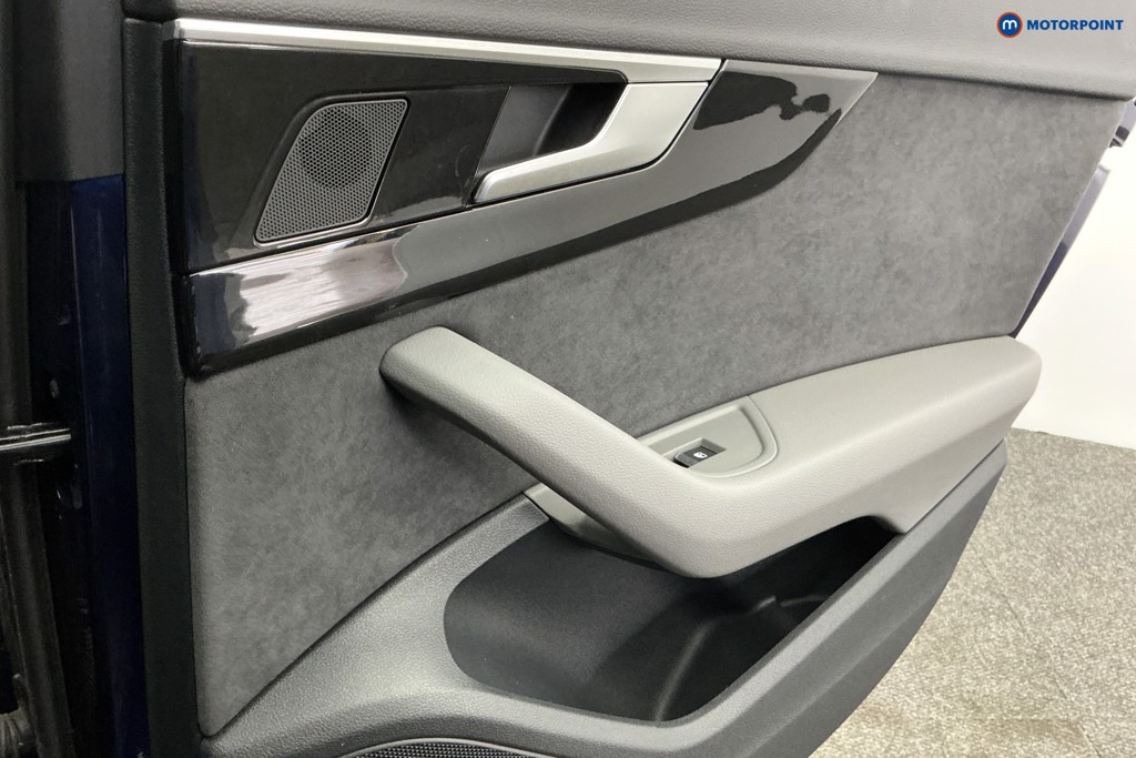 Audi A4 Black Edition Automatic Petrol Saloon - Stock Number (1657012) - 20th supplementary image