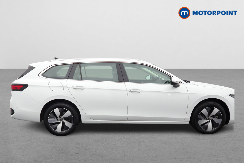 Volkswagen Passat Life Automatic Petrol Plug-In Hybrid Estate - Stock Number (1657369) - Drivers side