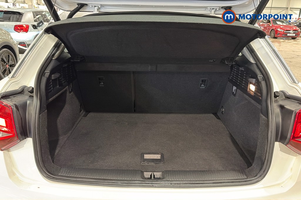 Audi Q2 Technik Manual Petrol SUV - Stock Number (1657618) - 33rd supplementary image