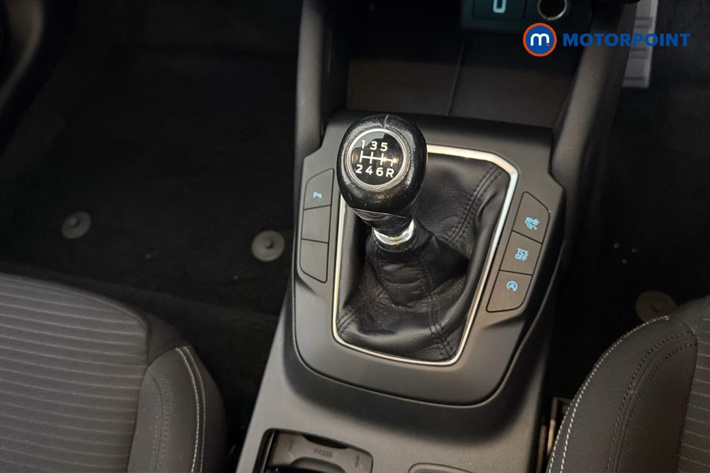 Ford Focus Titanium Manual Petrol Hatchback - Stock Number (1657803) - 15th supplementary image