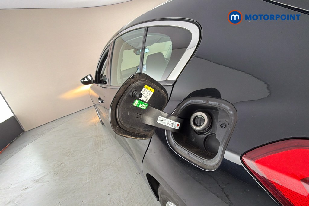 Ford Focus Titanium Manual Petrol Hatchback - Stock Number (1657803) - 41st supplementary image