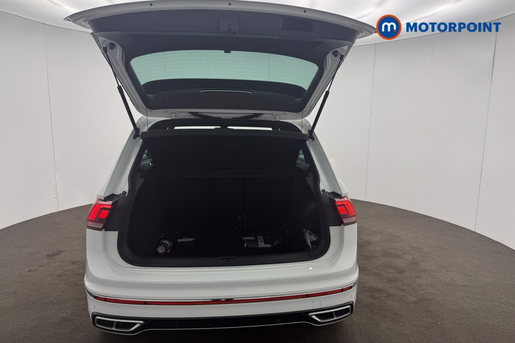 Volkswagen Tiguan R-Line Edition Automatic Petrol SUV - Stock Number (1657817) - 3rd supplementary image