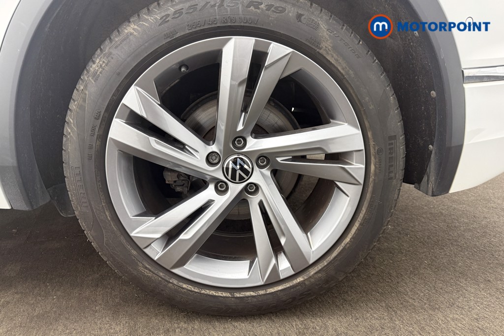 Volkswagen Tiguan R-Line Edition Automatic Petrol SUV - Stock Number (1657817) - 7th supplementary image
