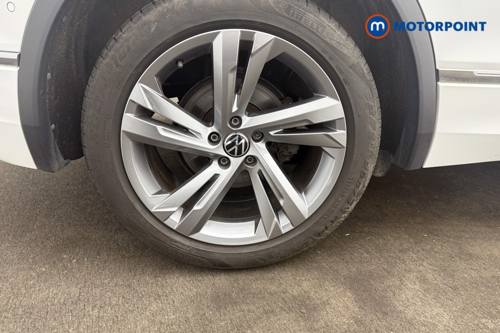 Volkswagen Tiguan R-Line Edition Automatic Petrol SUV - Stock Number (1657817) - 12th supplementary image