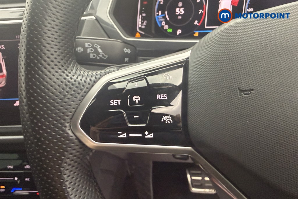 Volkswagen Tiguan R-Line Edition Automatic Petrol SUV - Stock Number (1657817) - 18th supplementary image
