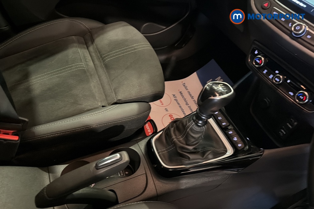Vauxhall Crossland Ultimate Manual Petrol SUV - Stock Number (1657861) - 15th supplementary image