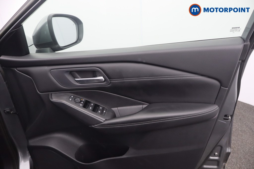 Nissan Qashqai Acenta Premium Manual Petrol SUV - Stock Number (1658671) - 9th supplementary image